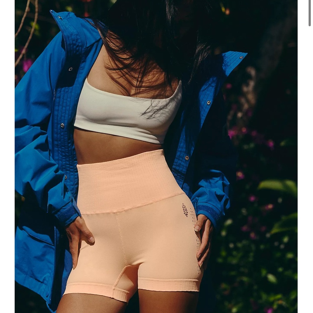 NEW Free People FP Movement Good Karma Shorts - Picture 3 of 10